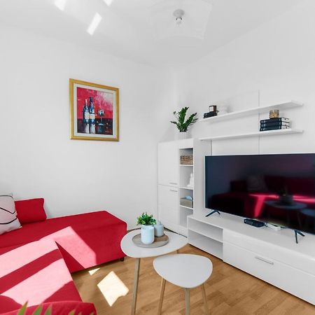 App 982 Lägenhet Rosini Exteriör bild